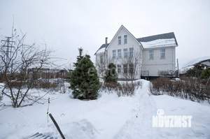 Дом 600м², 3-этажный, участок 20 сот.