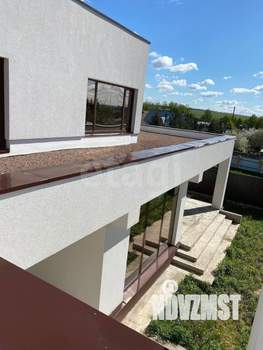 Дом 405м², 3-этажный, участок 7 сот.