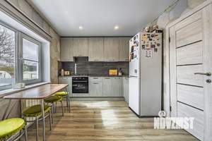 Дом 75м², 2-этажный, участок 9 сот.