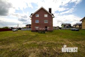 Дом 318м², 3-этажный, участок 20 сот.