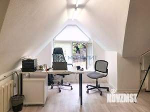 Дом 211м², 2-этажный, участок 6 сот.