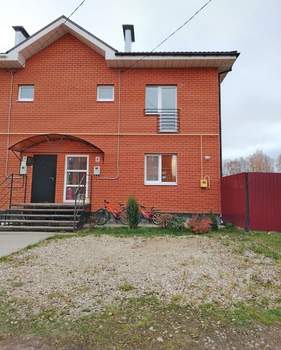 Дом 96м², 2-этажный, участок 3 сот.