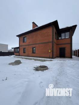 Дом 228м², 2-этажный, участок 10 сот.