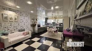 Дом 208м², 2-этажный, участок 4 сот.