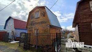Дом 28м², 2-этажный, участок 4 сот.