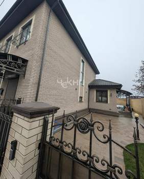 Дом 307м², 3-этажный, участок 383 сот.