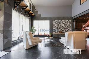 Дом 293м², 2-этажный, участок 13 сот.