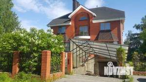 Коттедж 293м², 2-этажный, участок 65 сот.