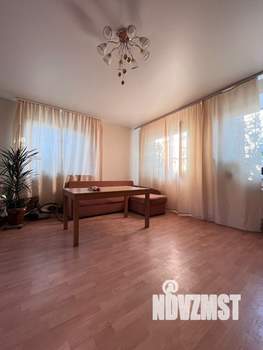 Коттедж 240м², 2-этажный, участок 8 сот.