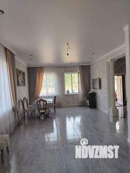 Дом 223м², 2-этажный, участок 7 сот.