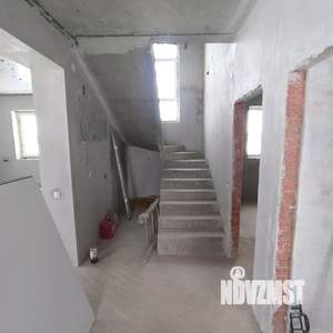 Коттедж 161м², 2-этажный, участок 4 сот.