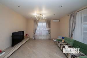 Дом 188м², 2-этажный, участок 9 сот.