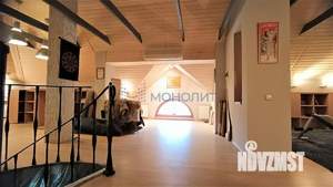 Коттедж 293м², 2-этажный, участок 65 сот.