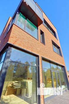 Коттедж 387м², 3-этажный, участок 4 сот.