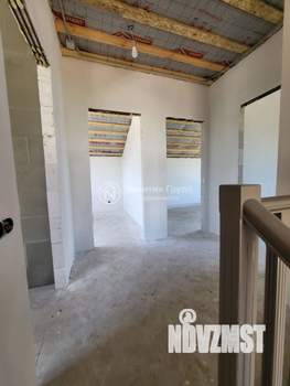 Дом 176м², 2-этажный, участок 8 сот.