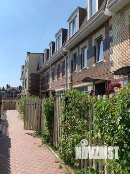 Таунхаус 72м², 3-этажный, участок 3 сот.