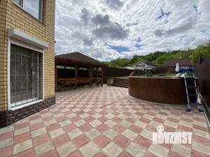 Коттедж 236м², 2-этажный, участок 10 сот.