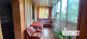 Дом 293м², 3-этажный, участок 15 сот.