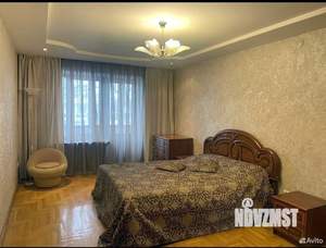 Дом 333м², 3-этажный, участок 7 сот.