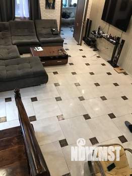 Дом 309м², 3-этажный, участок 10 сот.