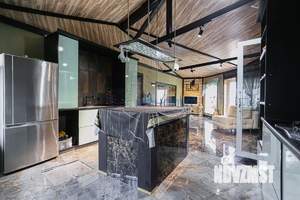 Дом 293м², 2-этажный, участок 13 сот.