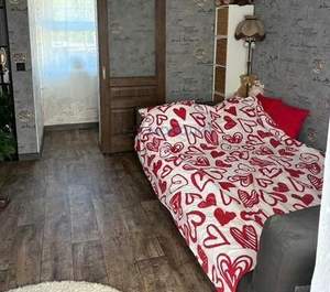 Дом 80м², 2-этажный, участок 7 сот.