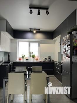 Таунхаус 100м², 2-этажный, участок 3 сот.