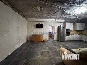 Дом 300м², 2-этажный, участок 8 сот.