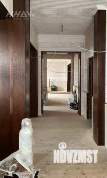 Коттедж 590м², 3-этажный, участок 6 сот.