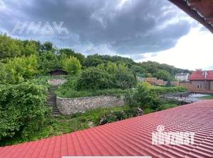 Коттедж 590м², 3-этажный, участок 6 сот.