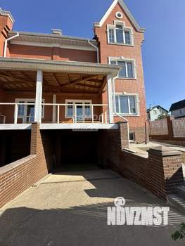 Коттедж 630м², 3-этажный, участок 5 сот.