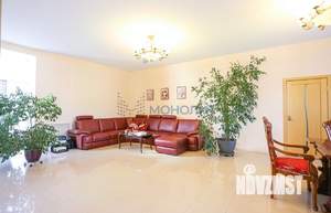 Дом 594м², 3-этажный, участок 12 сот.