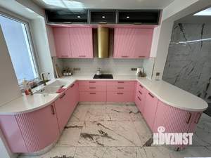 Таунхаус 216м², 3-этажный, участок 2 сот.