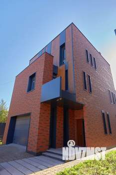 Коттедж 387м², 3-этажный, участок 4 сот.