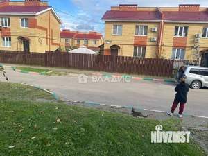Таунхаус 70м², 2-этажный, участок 2 сот.