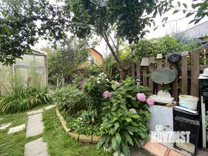 Дом 80м², 2-этажный, участок 6 сот.