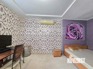 Дом 184м², 1-этажный, участок 7 сот.