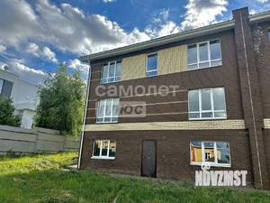 Таунхаус 242м², 3-этажный, участок 5 сот.