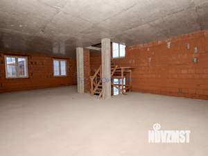 Таунхаус 315м², 3-этажный, участок 5 сот.