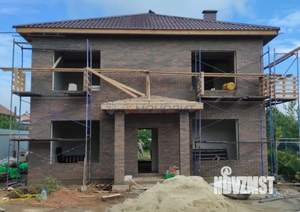 Коттедж 198м², 2-этажный, участок 9 сот.