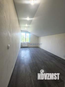 Дом 110м², 2-этажный, участок 6 сот.