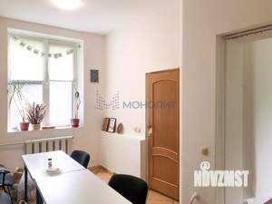 Дом 211м², 2-этажный, участок 6 сот.