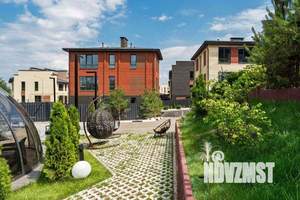 Таунхаус 150м², 3-этажный, участок 2 сот.