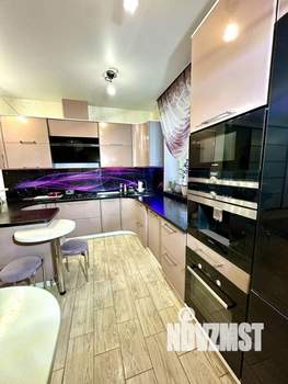 Коттедж 411м², 3-этажный, участок 6 сот.