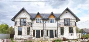 Таунхаус 270м², 2-этажный, участок 6 сот.