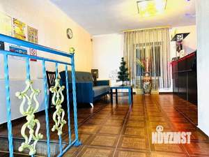 Коттедж 813м², 2-этажный, участок 10 сот.