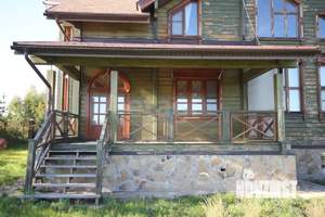 Дом 301м², 2-этажный, участок 15 сот.