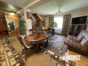 Дом 104м², 2-этажный, участок 7 сот.