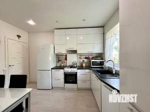 Дом 65м², 2-этажный, участок 33 сот.