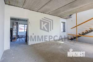 Дом 600м², 3-этажный, участок 10 сот.